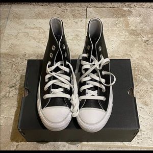 Converse CTAS HI Chuck Leather Sneaker
